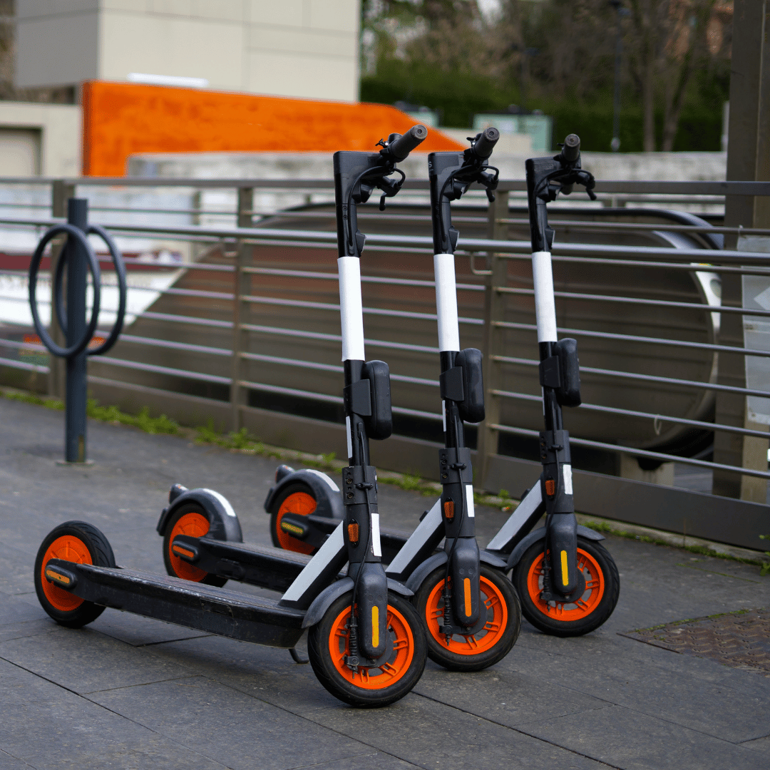 Energy-dense lithium-ion battery packs for e-mobility applications